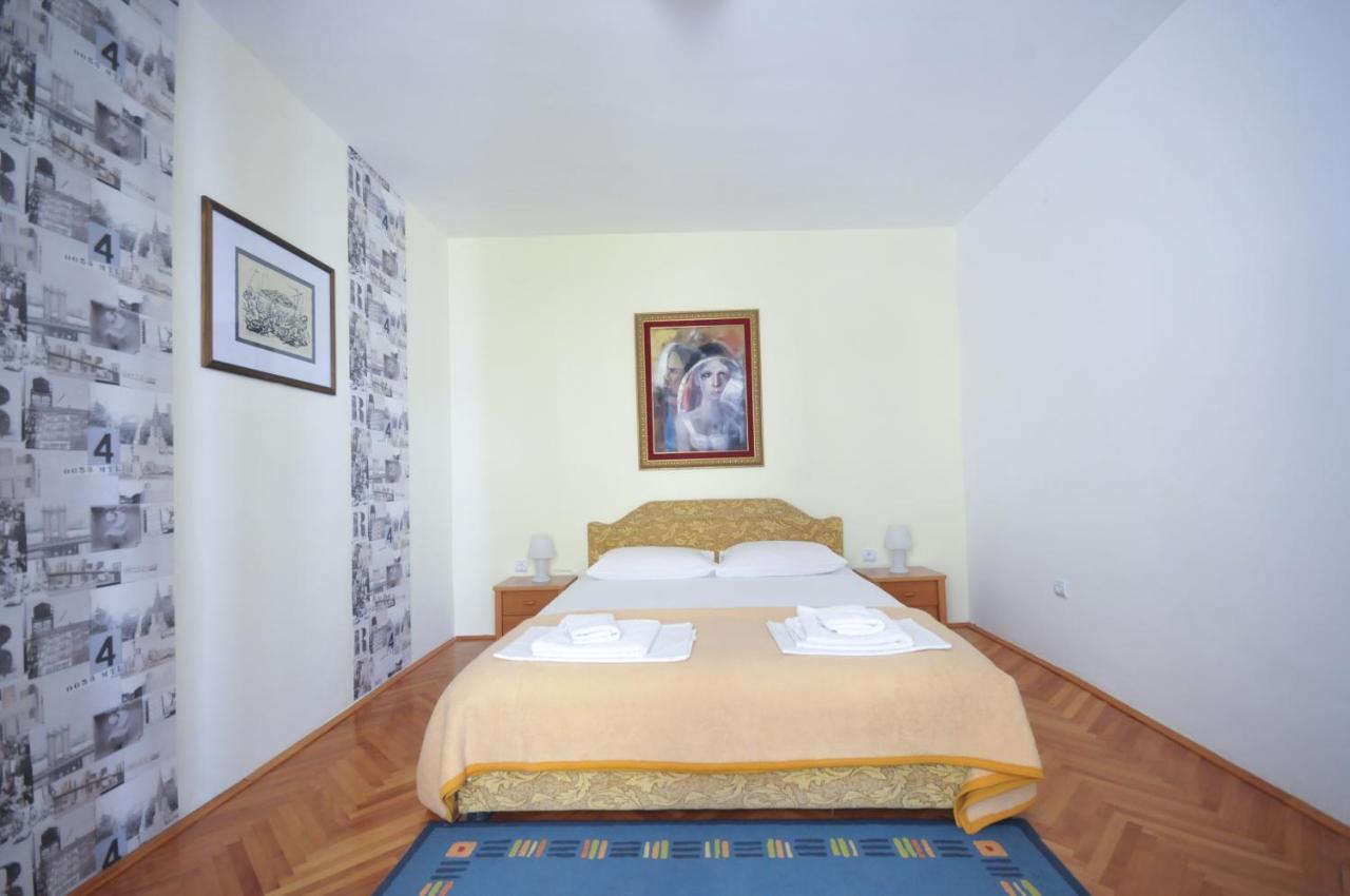 Apartments Balic Sveti Stefan Ngoại thất bức ảnh