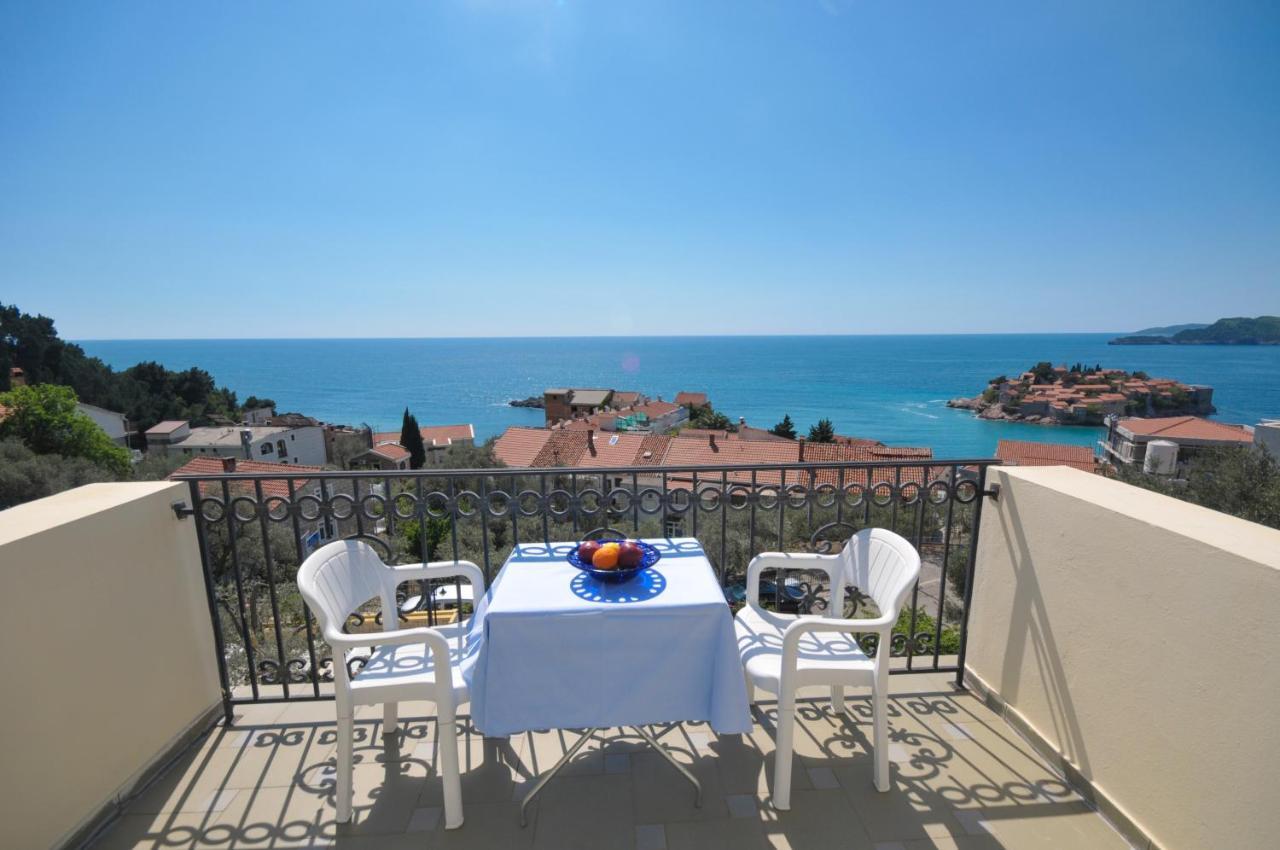 Apartments Balic Sveti Stefan Ngoại thất bức ảnh