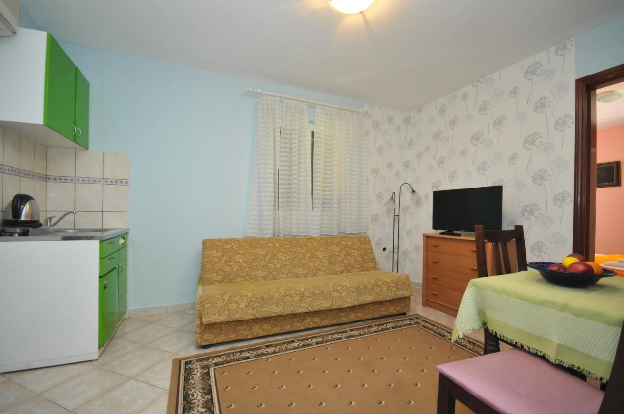 Apartments Balic Sveti Stefan Ngoại thất bức ảnh