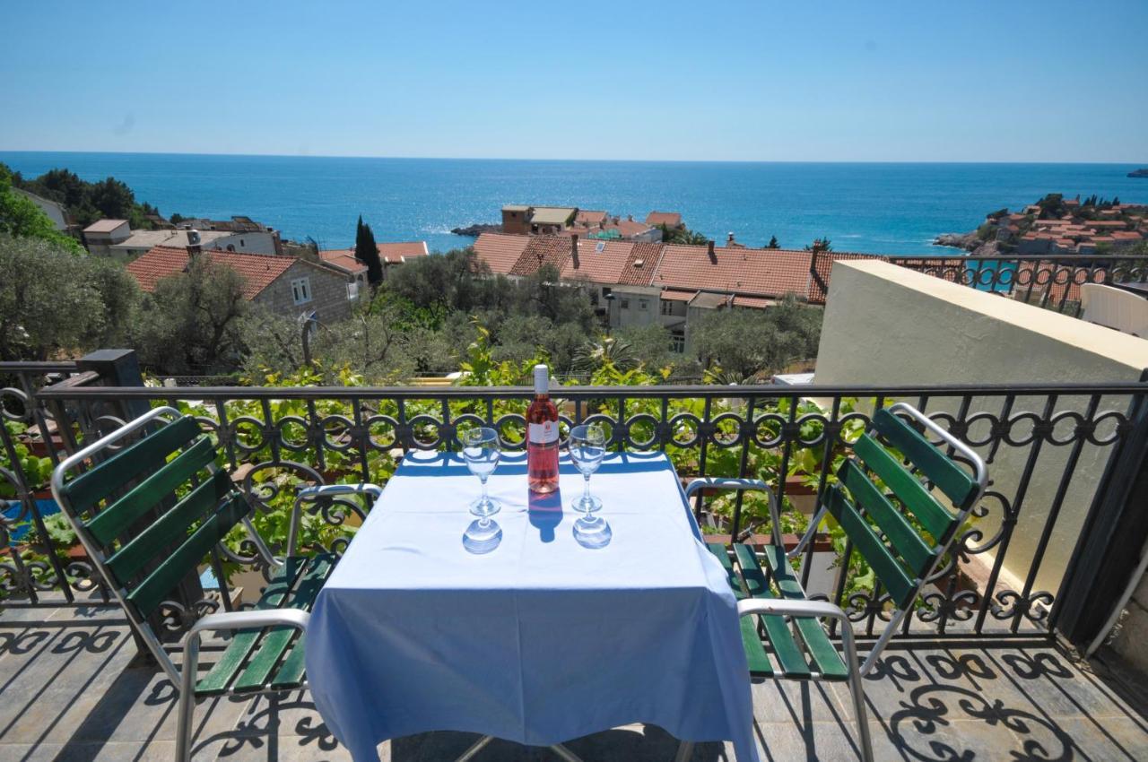 Apartments Balic Sveti Stefan Ngoại thất bức ảnh