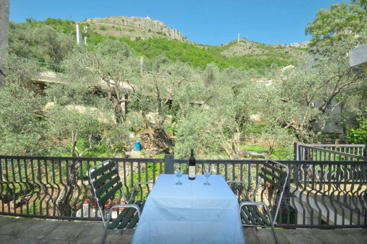 Apartments Balic Sveti Stefan Ngoại thất bức ảnh