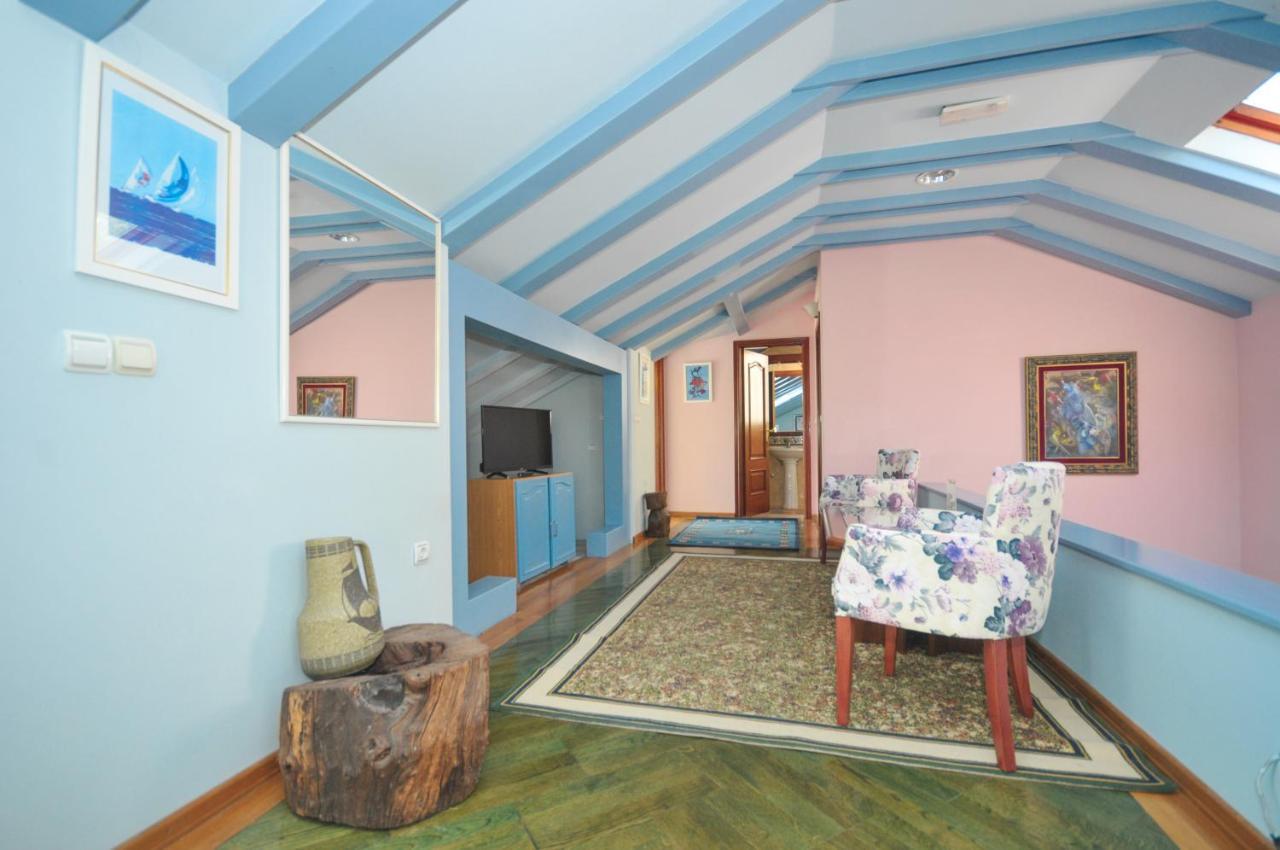 Apartments Balic Sveti Stefan Ngoại thất bức ảnh